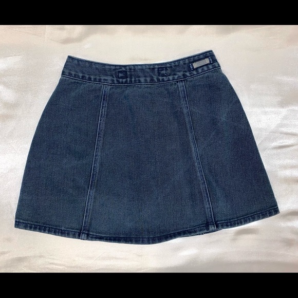 Brandy Melville Denim Skirt - Picture 2 of 3